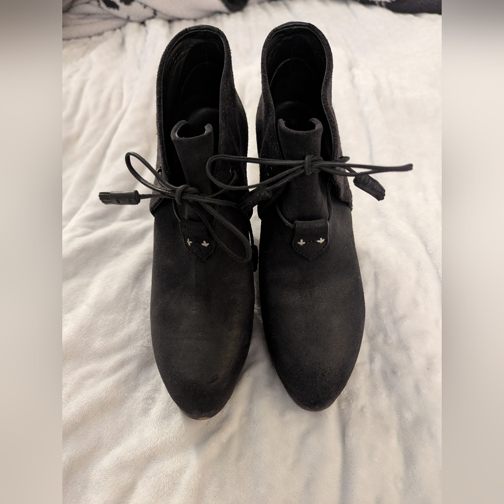 Elegant Black Women's Ankle Boots
